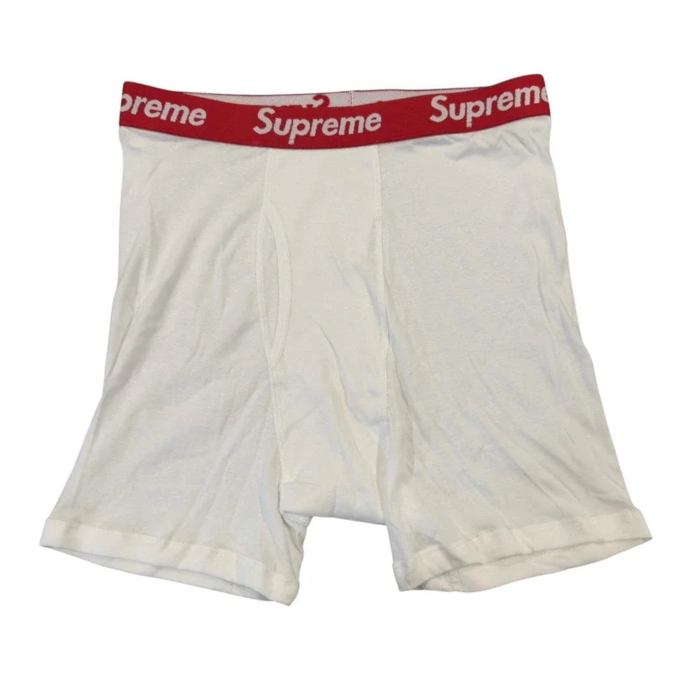 Supreme x Hanes Pack of 4 NEW Men's Size Large White 100%‎ Cotton Boxer Briefs